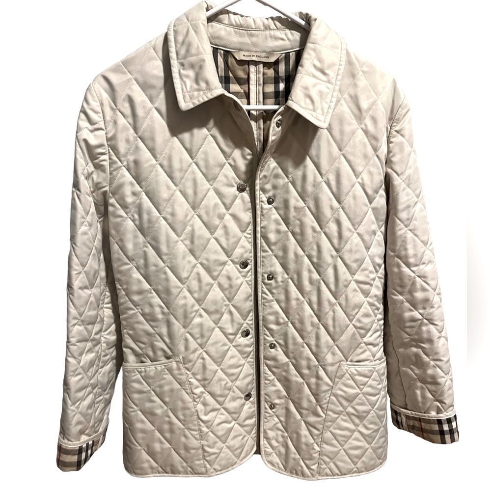 Burberry Quilted Jacket - Excellent condition! Size medium; color cream/beige - Picture 3 of 12
